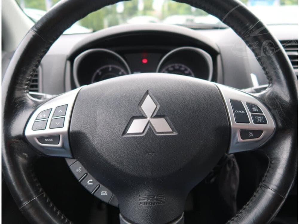 2011 Mitsubishi ASX - 29
