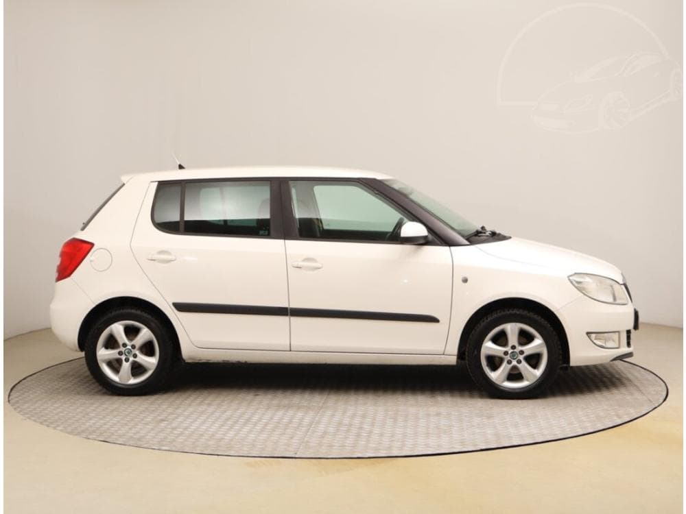 2012 Škoda FABIA - 6