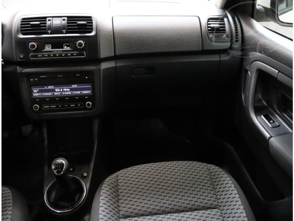 2012 Škoda FABIA - 8