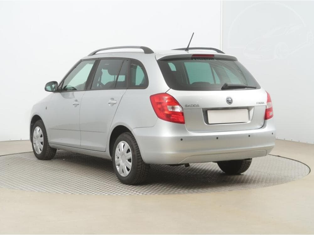 2014 Škoda FABIA - 7