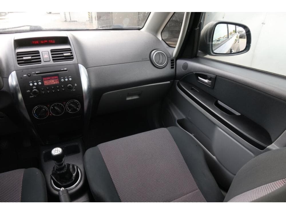 2007 Suzuki SX4 - 15