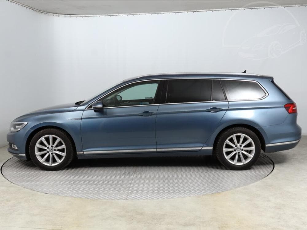2015 Volkswagen PASSAT - 5