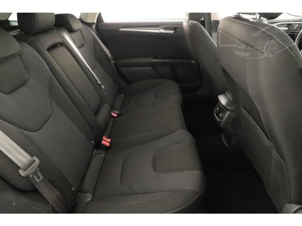 2016 Ford MONDEO - 13