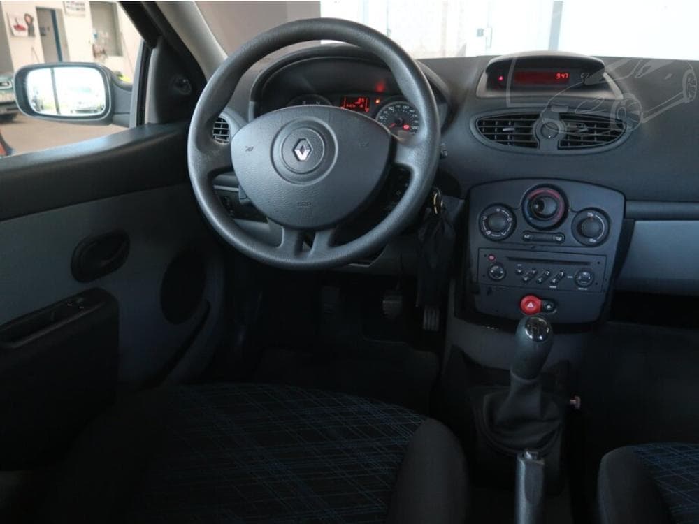 2007 Renault CLIO - 13