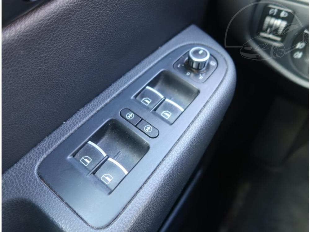 2011 Volkswagen SHARAN - 27