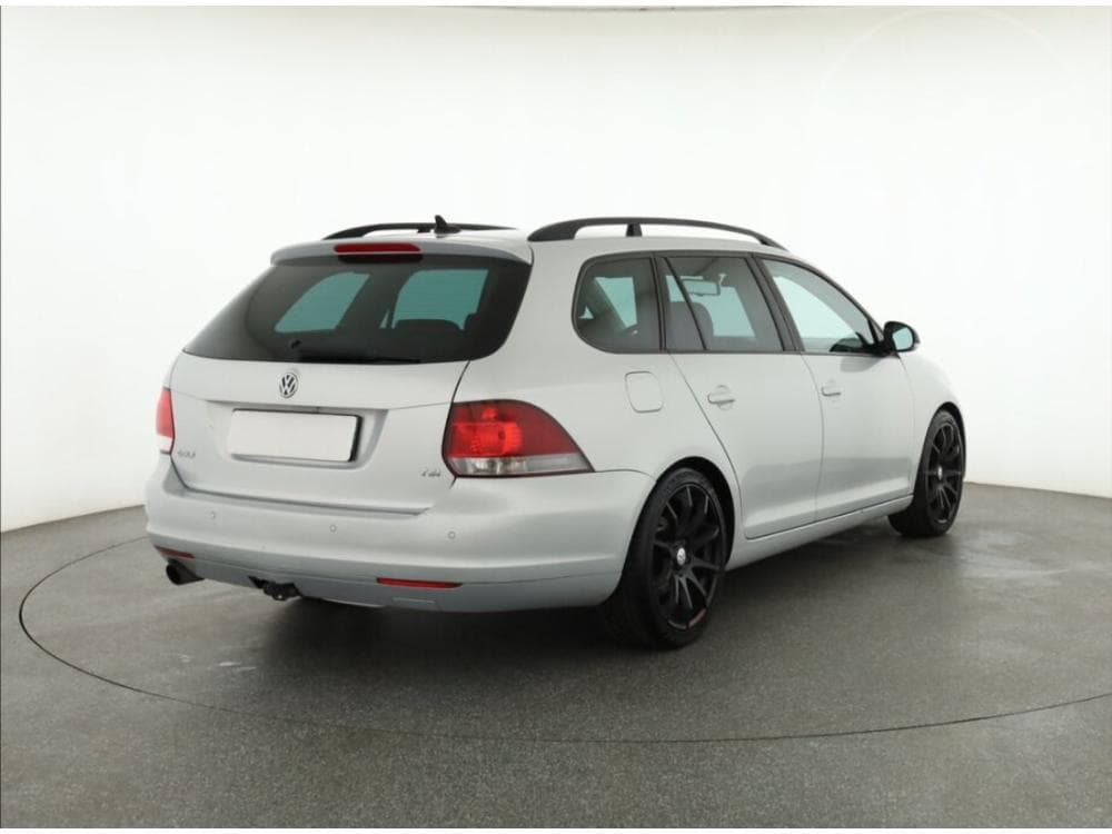 2012 Volkswagen GOLF - 9