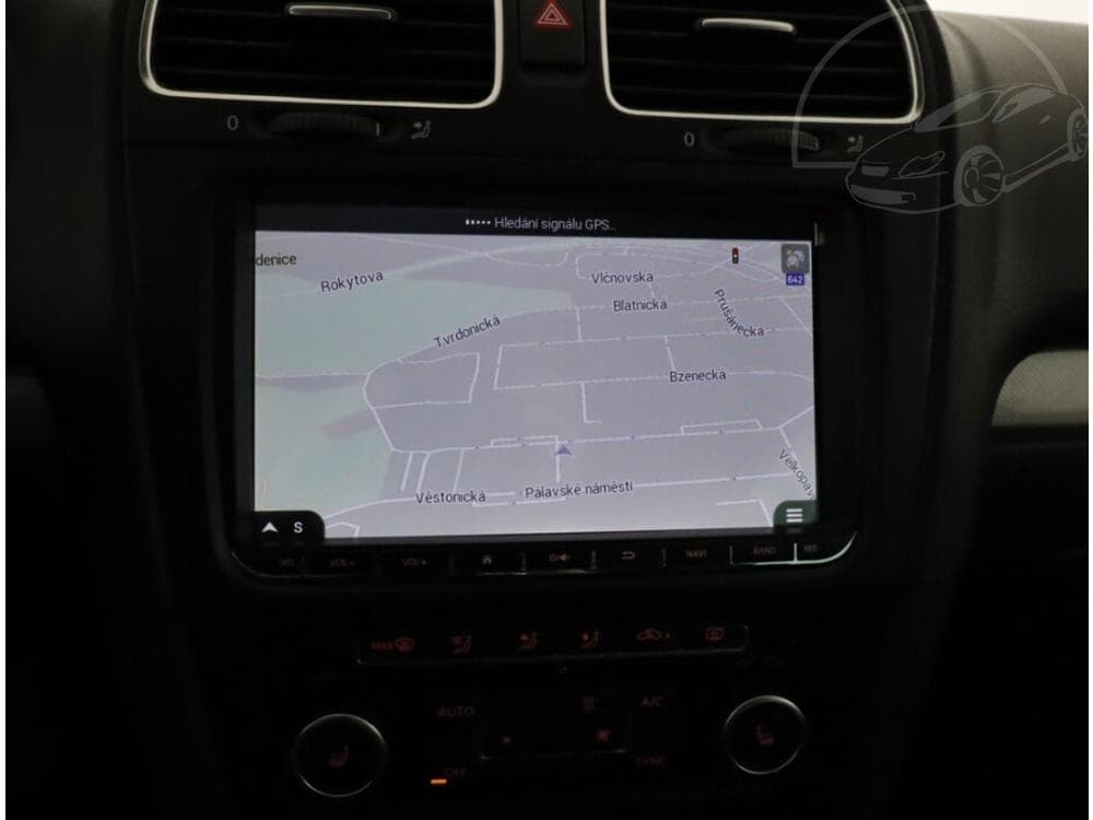 2012 Volkswagen GOLF - 21