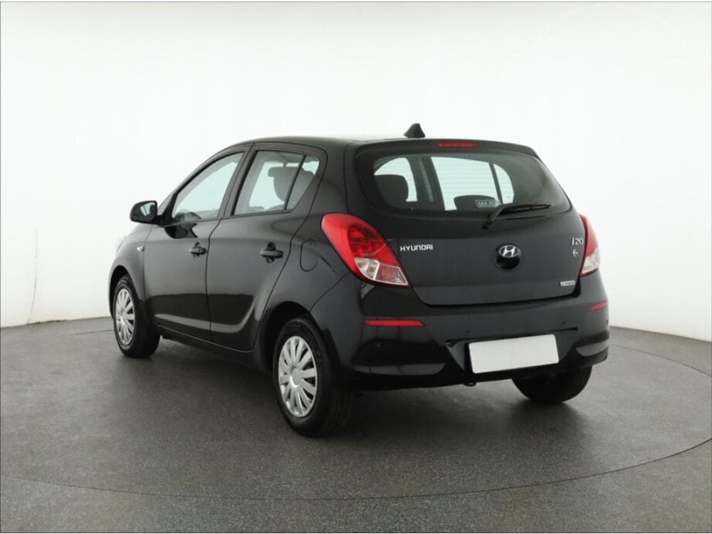 2013 Hyundai i20 - 4