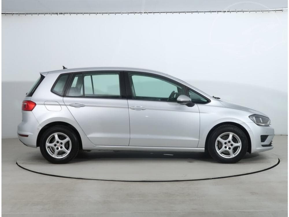 2015 Volkswagen GOLF - 11