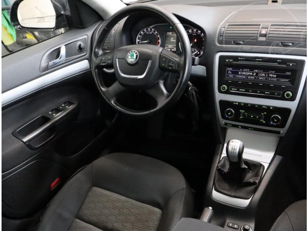 2010 Škoda OCTAVIA - 7
