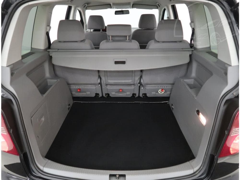 2007 Volkswagen TOURAN - 25