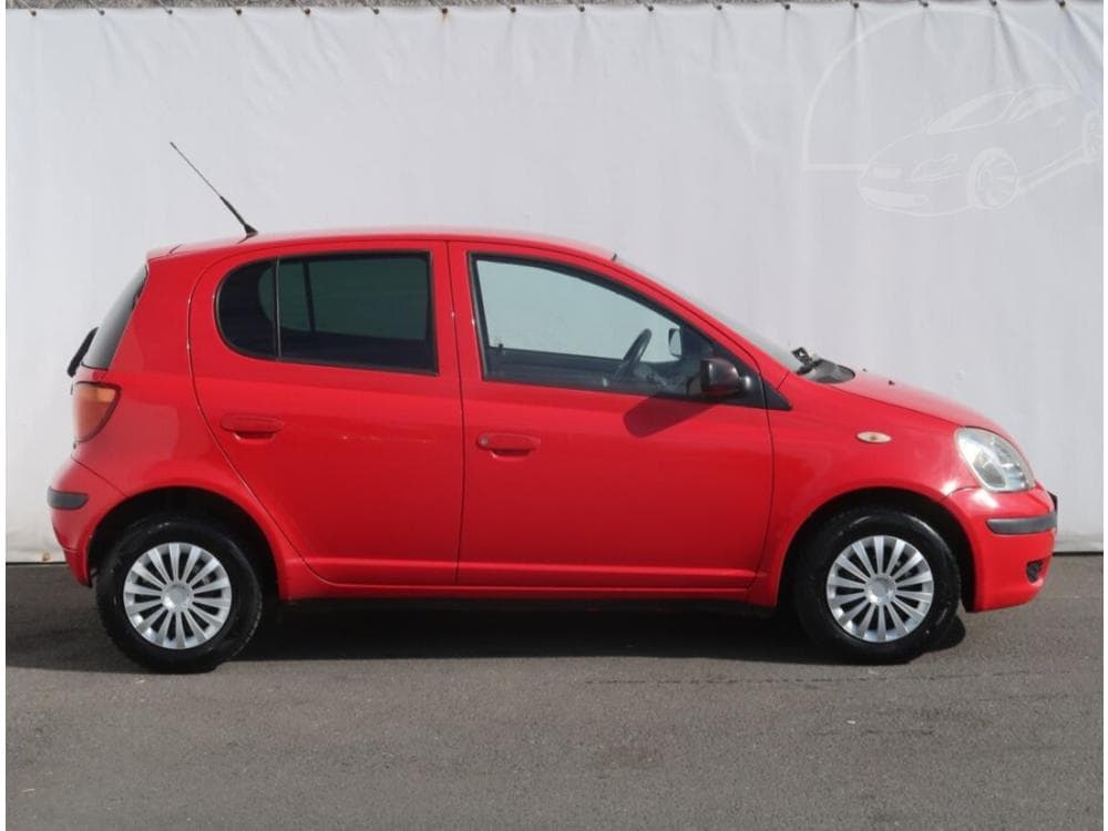2006 Toyota YARIS - 16