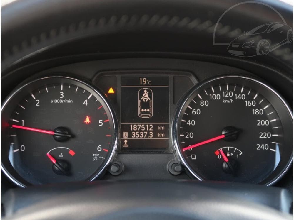 2014 Nissan QASHQAI - 11