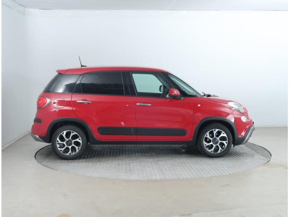 2021 Fiat 500 - 11