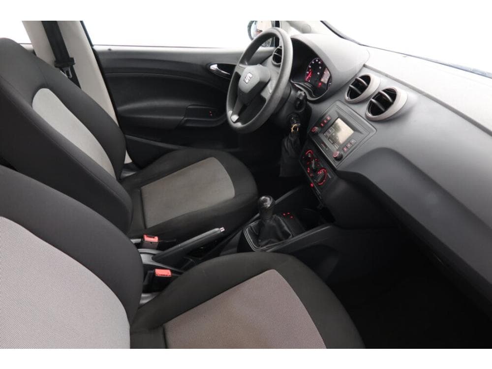 2016 Seat IBIZA - 9