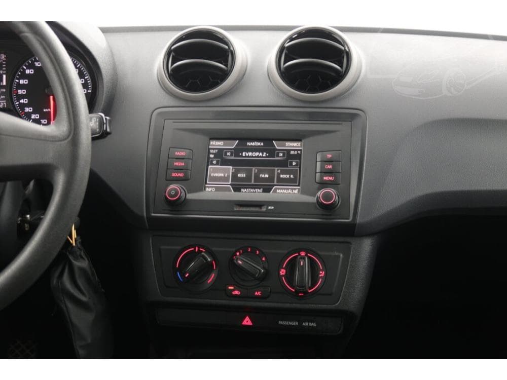 2016 Seat IBIZA - 11