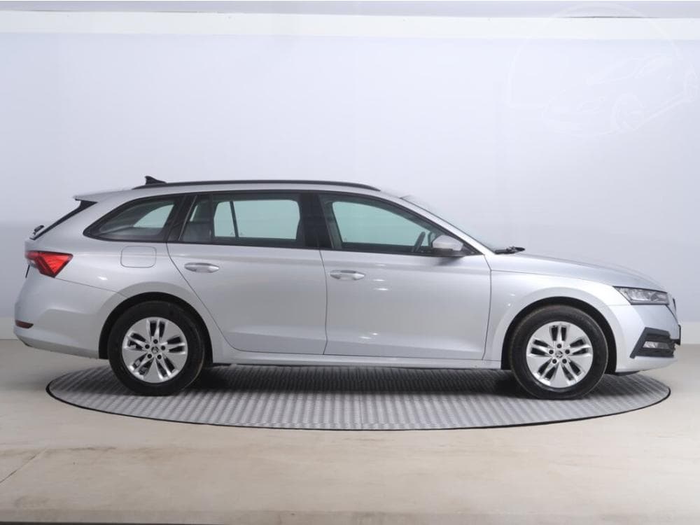 2023 Škoda OCTAVIA - 6