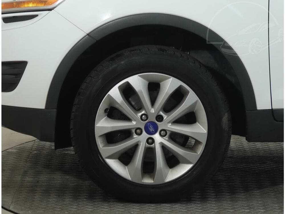 2010 Ford KUGA - 29