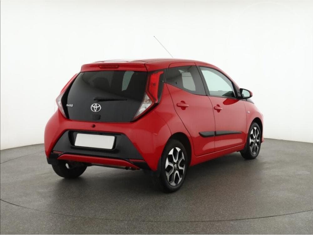 2018 Toyota AYGO - 9