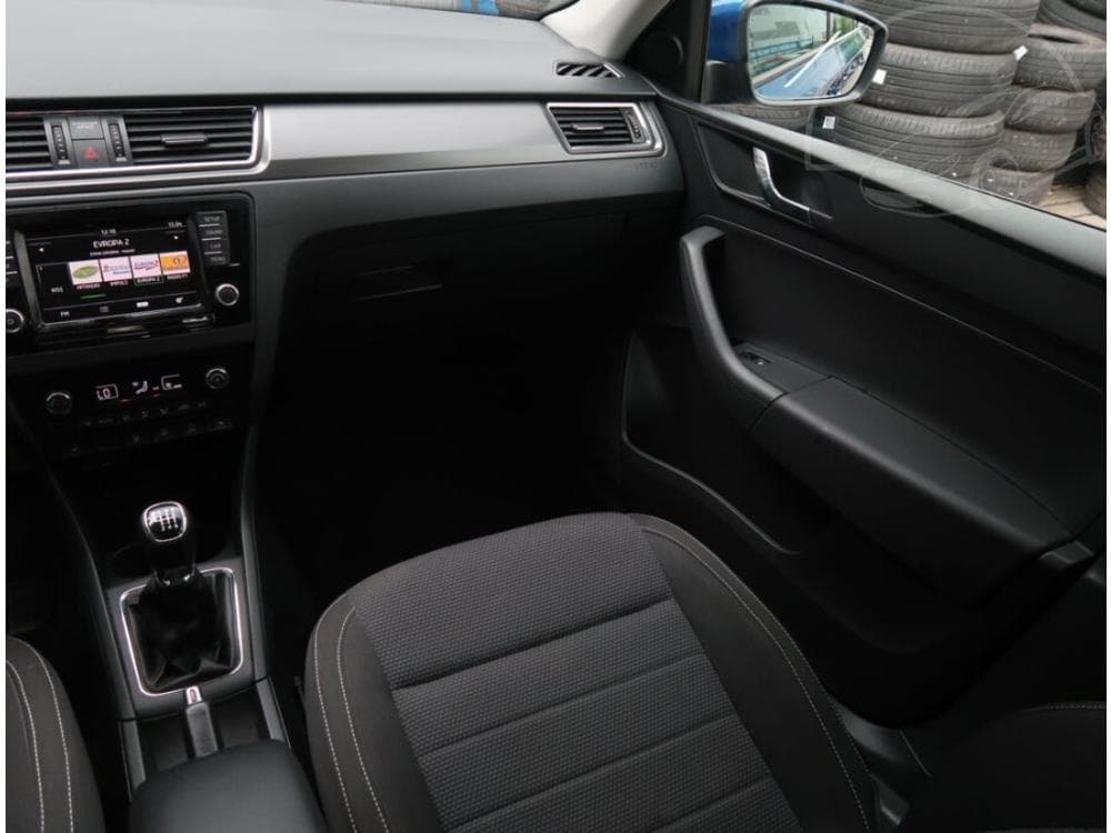 2016 Škoda RAPID - 8