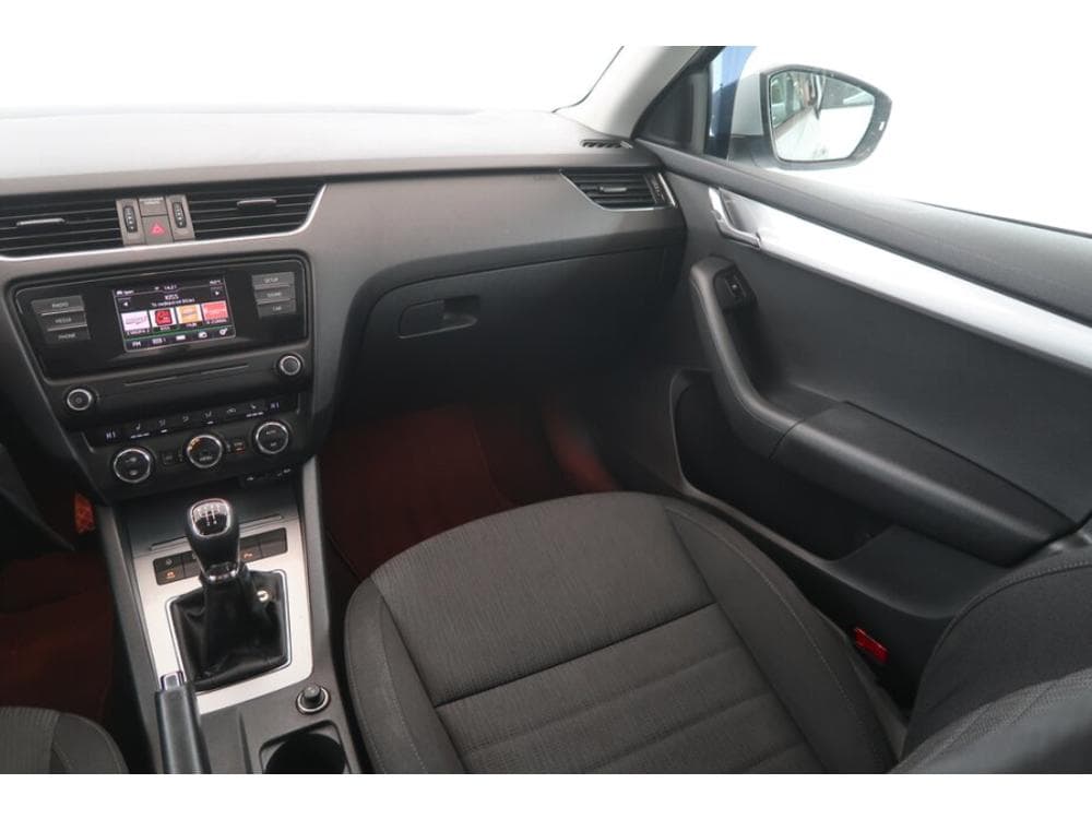 2016 Škoda OCTAVIA - 15