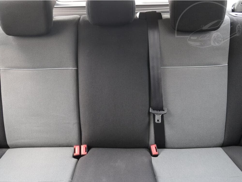 2010 Ford FOCUS - 10