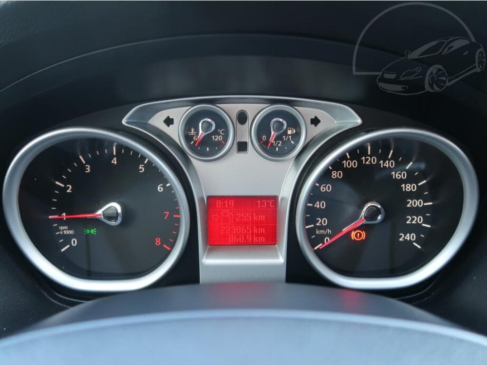 2010 Ford FOCUS - 11