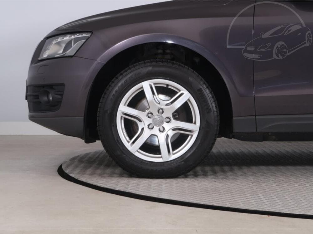 2010 Audi Q5 - 27