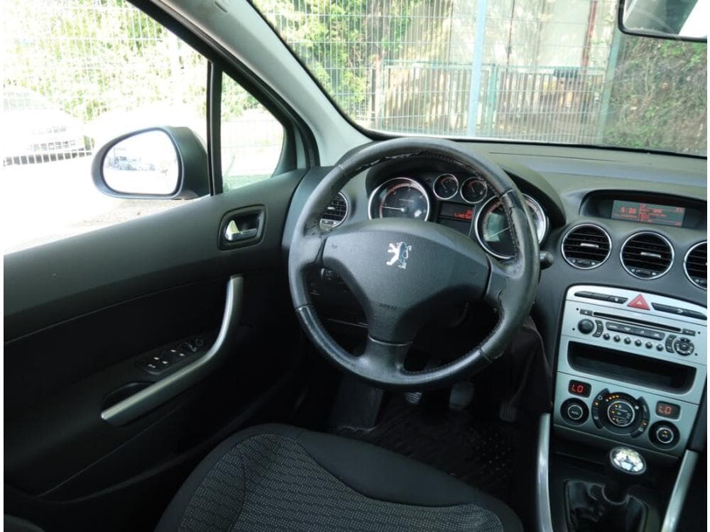 2009 Peugeot 308 - 19
