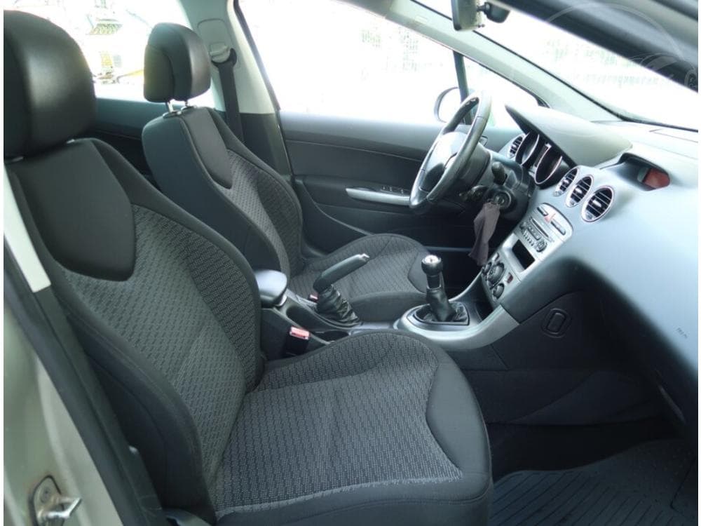 2009 Peugeot 308 - 25