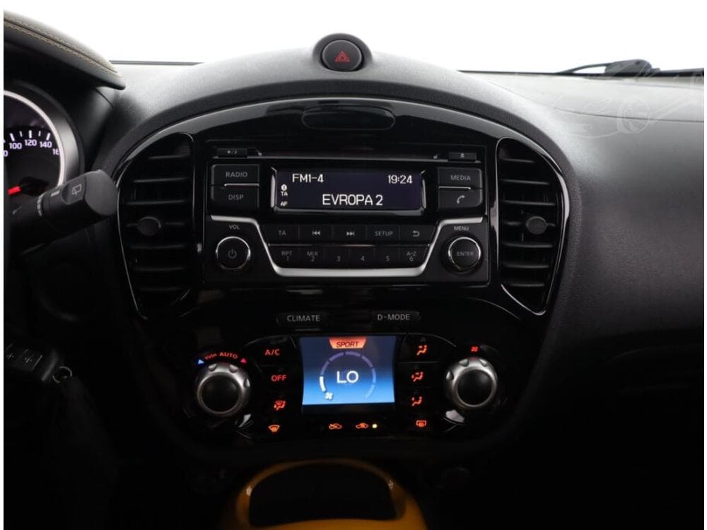 2017 Nissan JUKE - 10