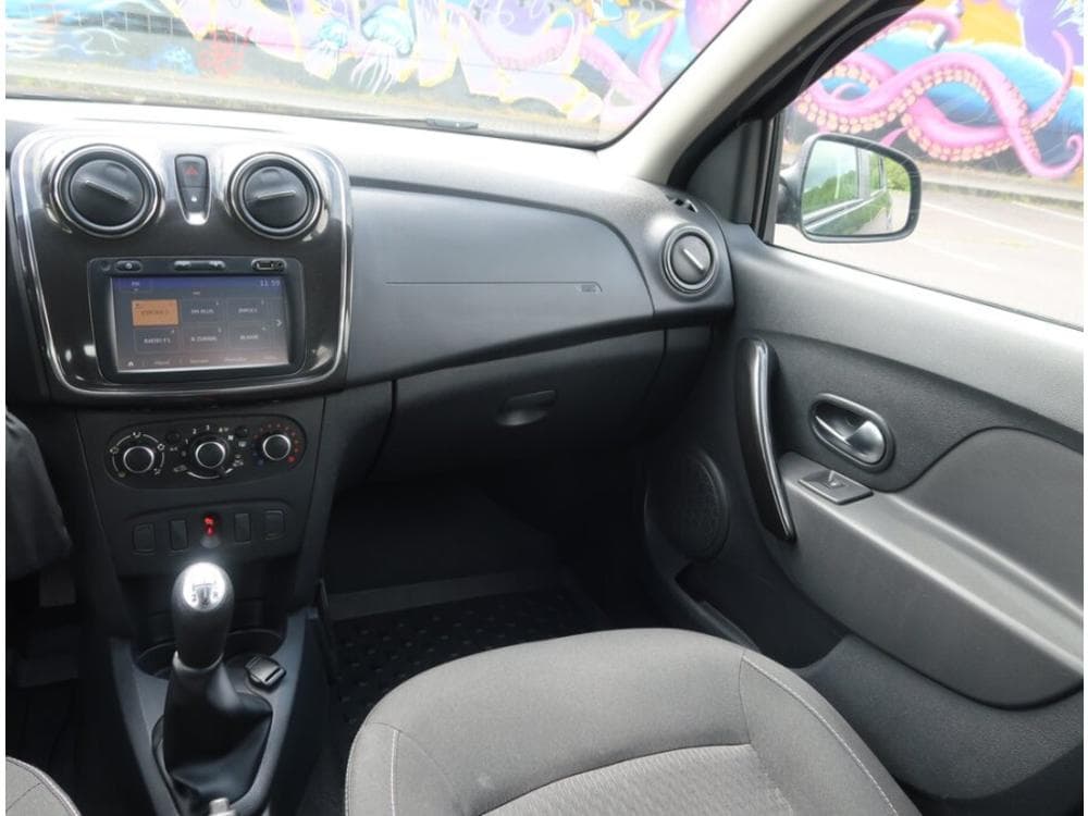2018 Dacia LOGAN - 8