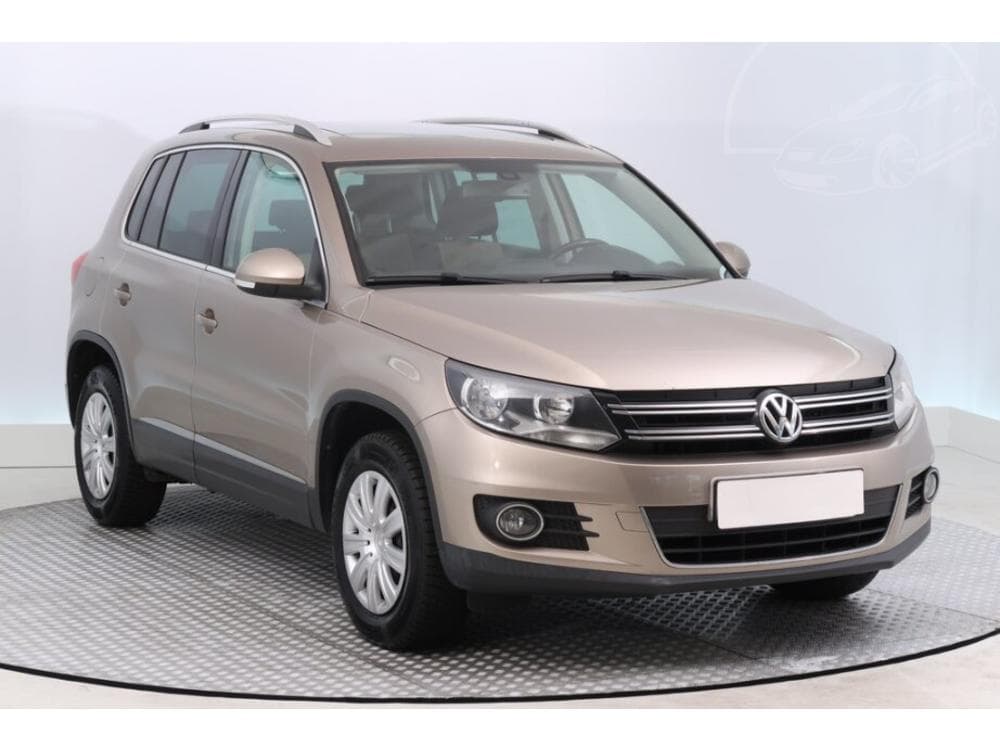 2012 Volkswagen TIGUAN