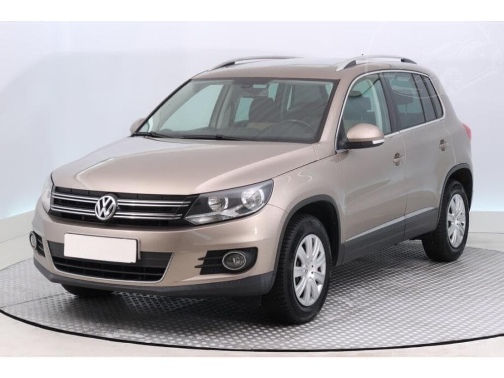 2012 Volkswagen TIGUAN - 3