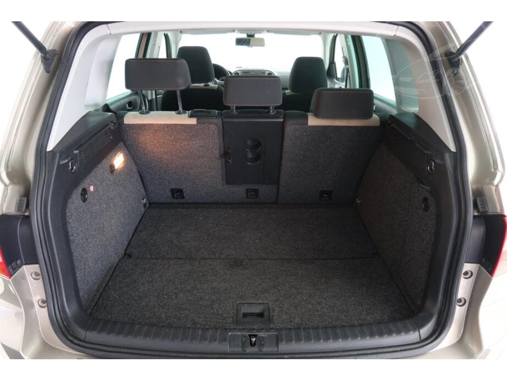 2012 Volkswagen TIGUAN - 25