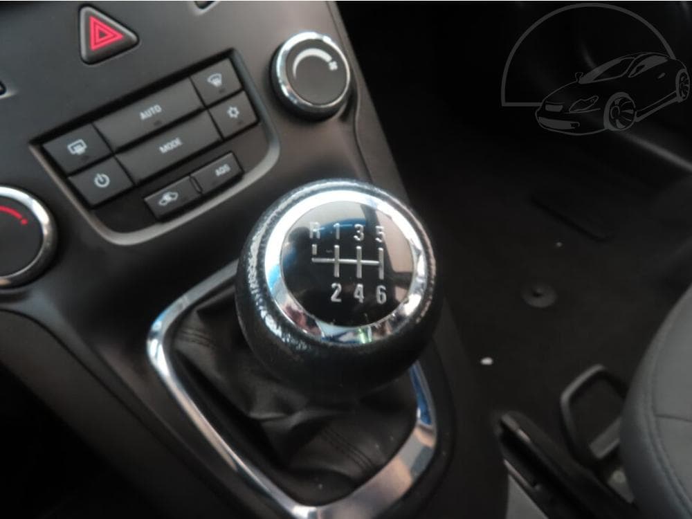 2013 Chevrolet ORLANDO - 13