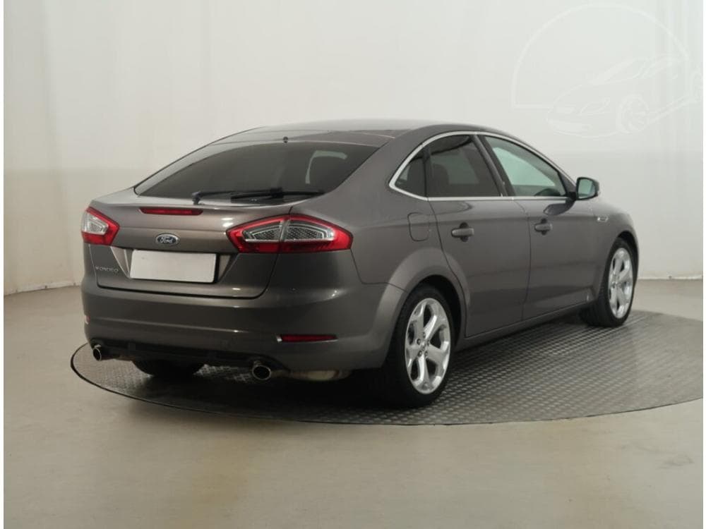 2013 Ford MONDEO - 9
