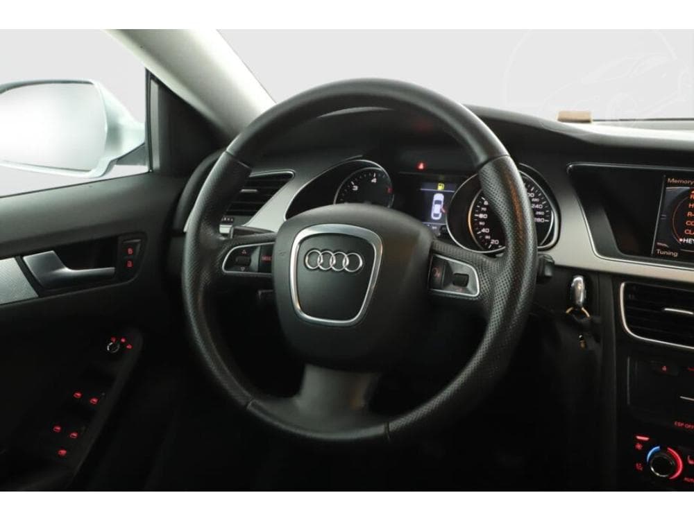 2011 Audi A5 - 25