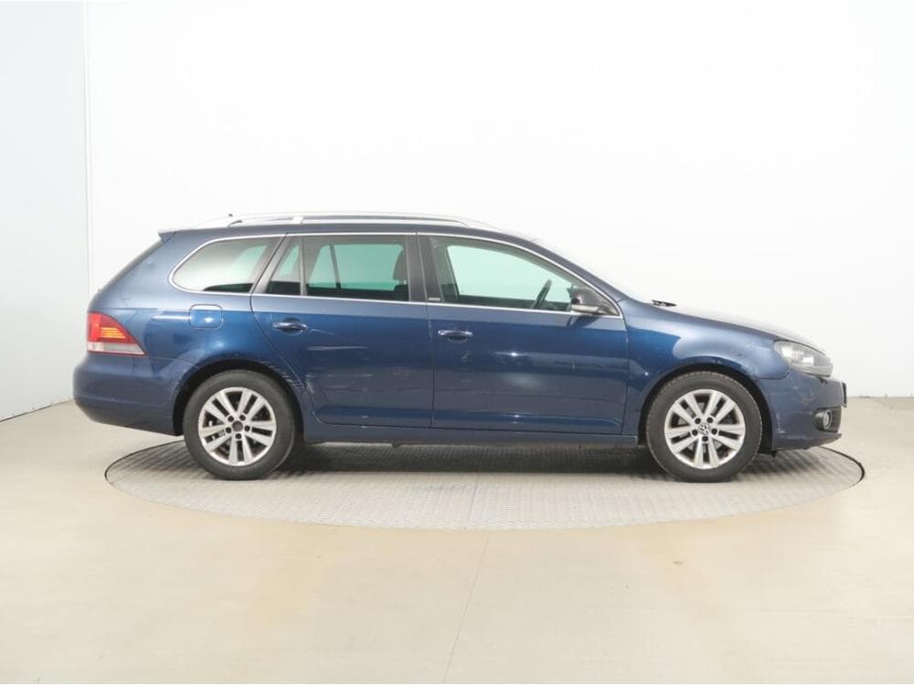 2011 Volkswagen GOLF - 6