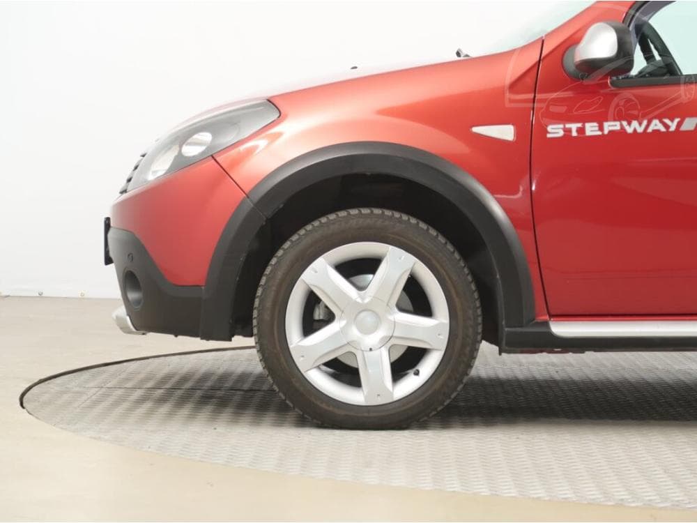 2012 Dacia SANDERO - 29
