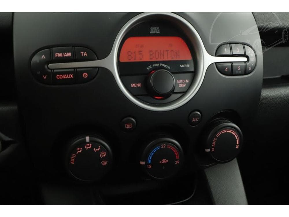 2008 Mazda 2 - 9