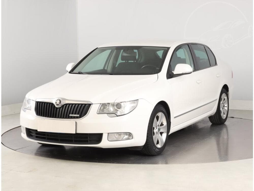 2011 Škoda SUPERB - 3