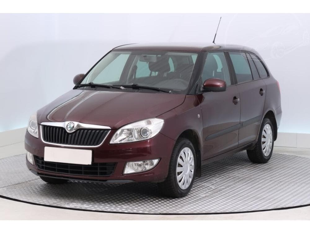 2011 Škoda FABIA - 3