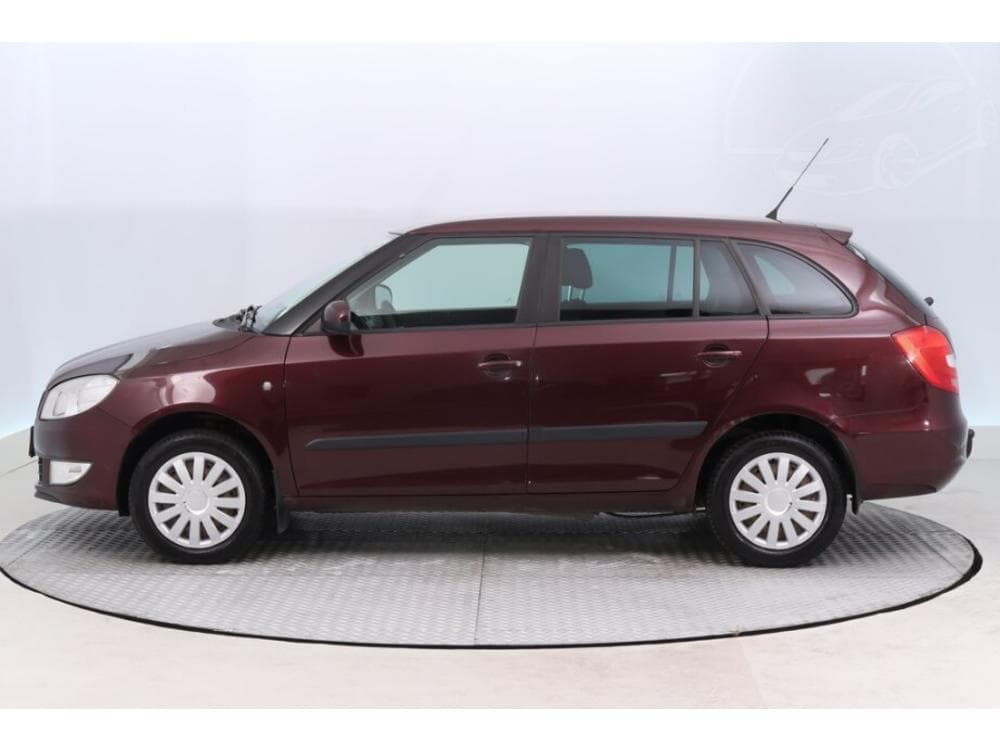 2011 Škoda FABIA - 5