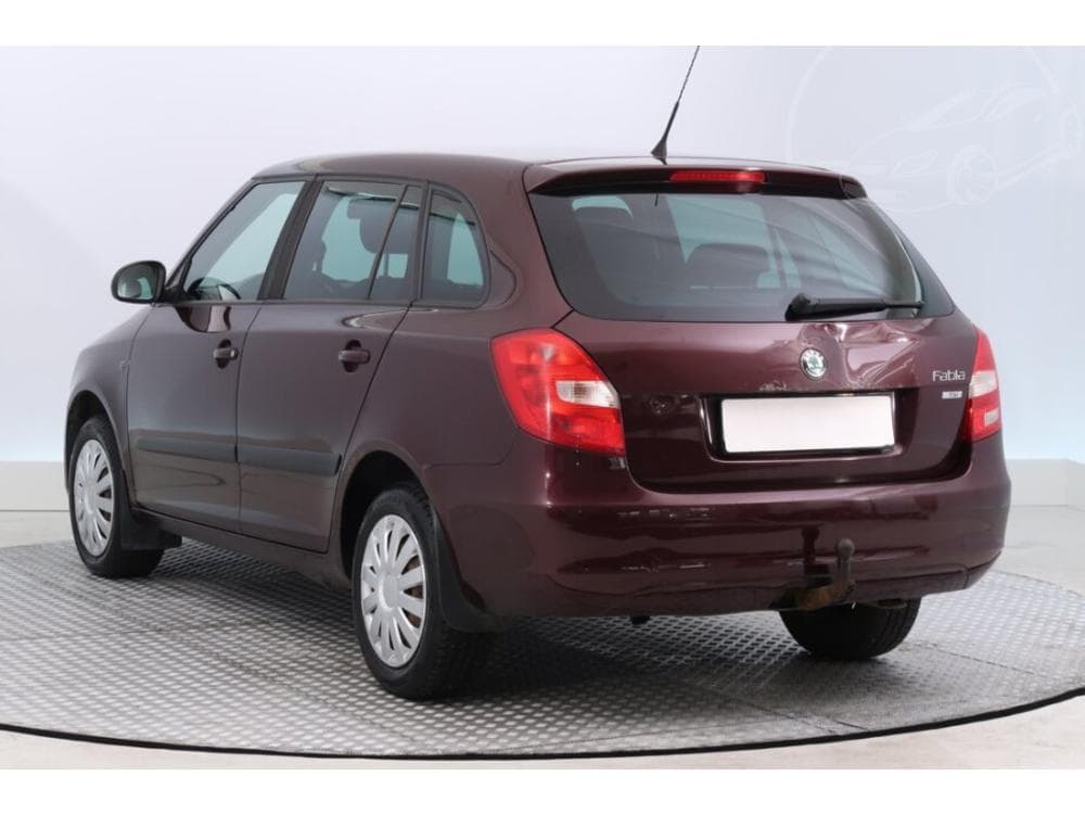 2011 Škoda FABIA - 7