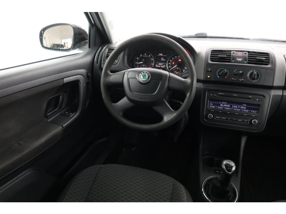 2011 Škoda FABIA - 13