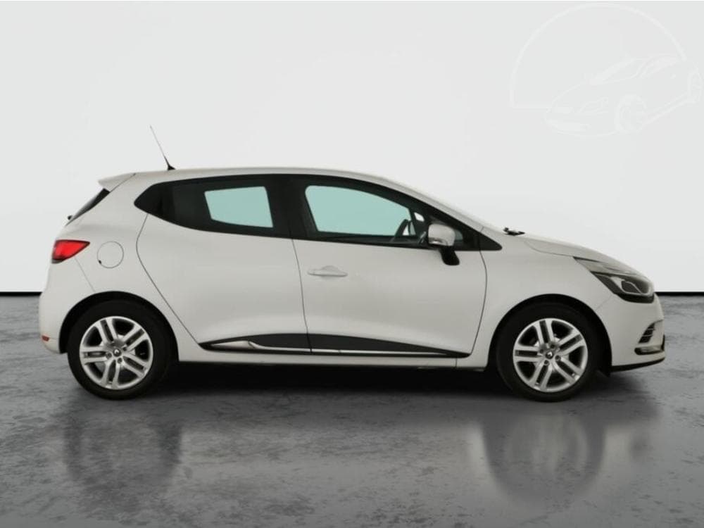 2020 Renault CLIO - 11