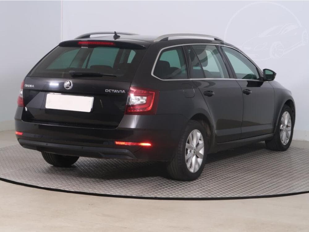 2019 Škoda OCTAVIA - 9