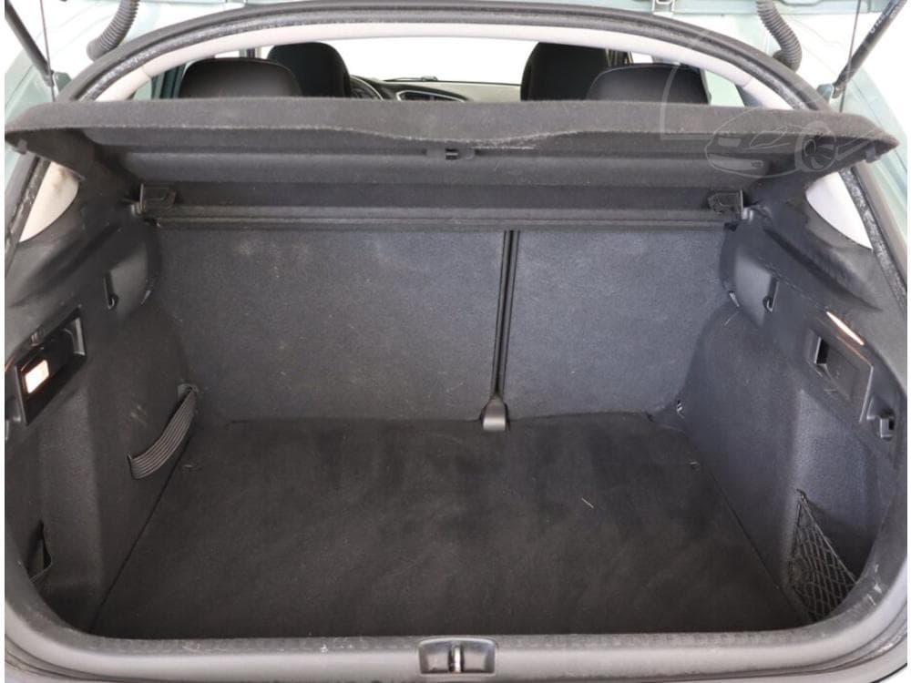 2012 Citroen C4 - 25