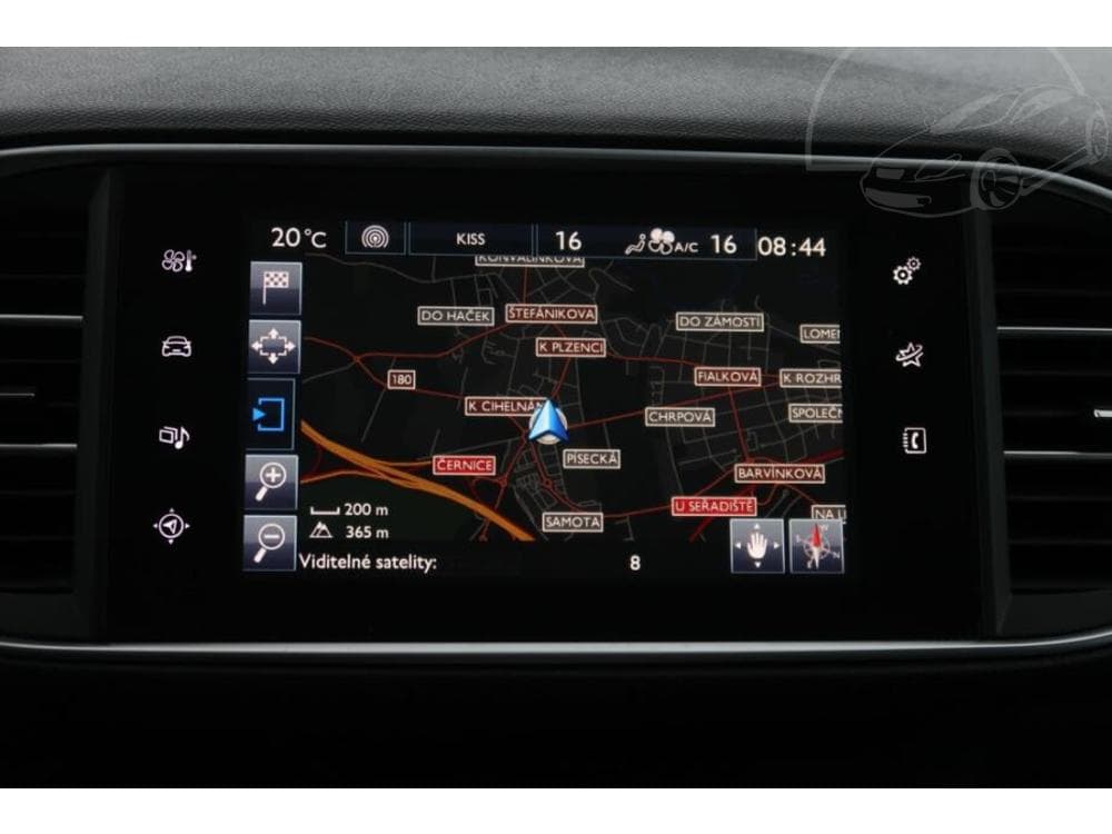 2015 Peugeot 308 - 25